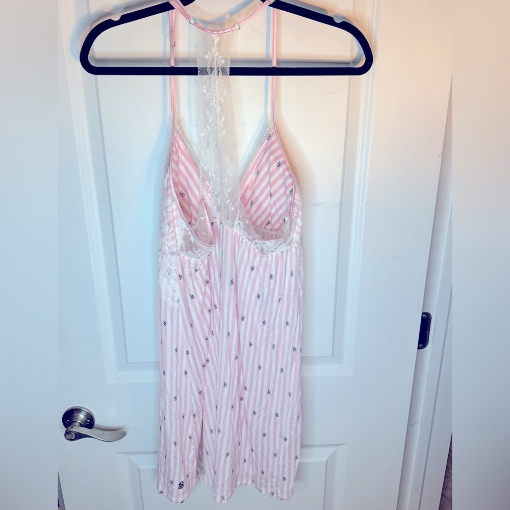 VS Lace Dress Nightgown/Slip. Large.